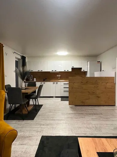 Na predaj 4-izbový dom, 110 m², Valaliky