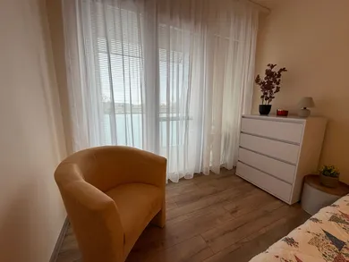 Na prenájom 3-izbový byt, 61 m², Levice, Ul. K. Marxa