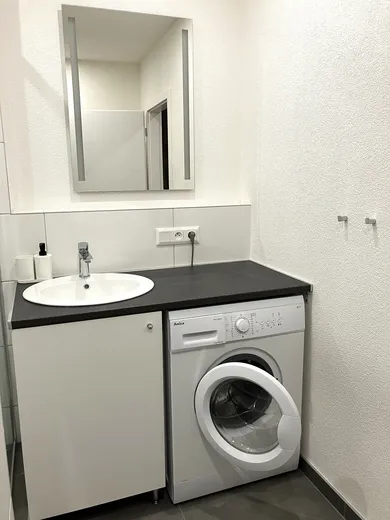Na prenájom 1-izbový byt, 38 m², Zvolen, Imatra