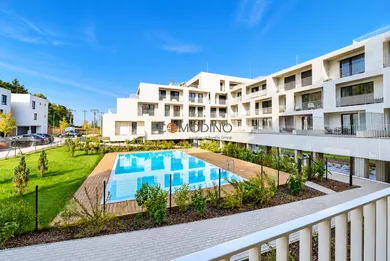 Na prenájom 1-izbový byt, 33 m², Bratislava-Dúbravka, Agátová