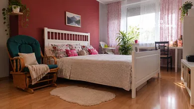 Na predaj 4-izbový byt, 92 m², Levice, Severná ul.
