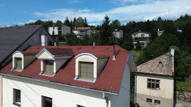 Na predaj 9-izbový dom, 309 m², Banská Bystrica