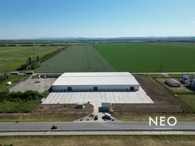 Na prenájom objekt, 100 m², Trnava, Logistická ulica