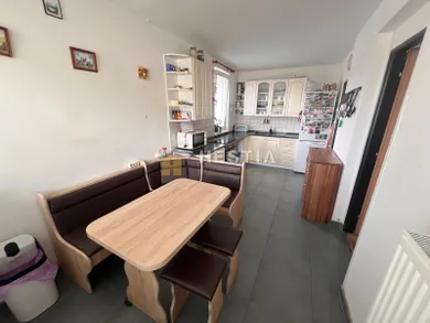 Na predaj 3-izbový byt, 69 m², Brezová pod Bradlom