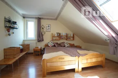 Na predaj 5-izbový dom, 367 m², Martin, V. Žingora
