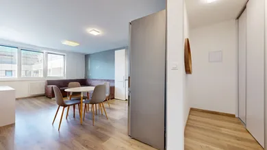 Na prenájom 2-izbový byt, 52 m², Trnava