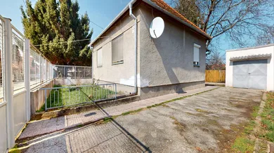 Domy na sprzedaż, 3-pokojowe, Zlaté Moravce · €125 000