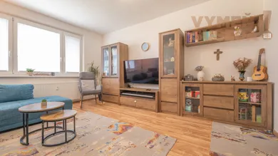 Mieszkania na sprzedaż, 3-pokojowe, Banská Bystrica · €183 000