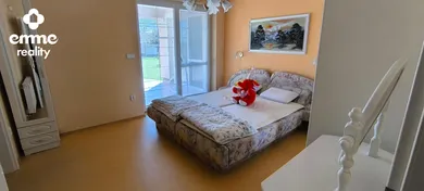 Na predaj dom, 249 m², Padáň