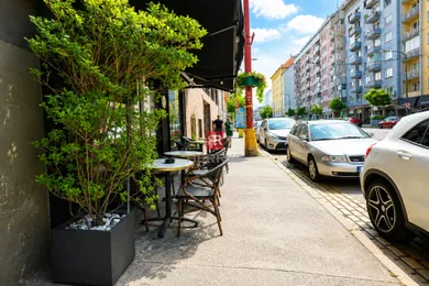 Na prenájom byt v Bratislava-Staré Mesto · €1 100 · Pôvodný stav
