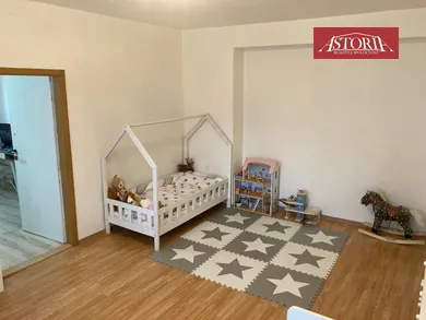 Na predaj 2-izbový byt, 58 m², Turany, Obchodná