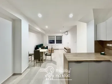 Na prenájom byt v Nové Zámky · €650 · Dokončené