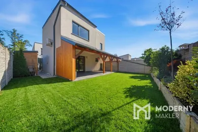 Na predaj dom, 70 m², Malacky, Píniová alej
