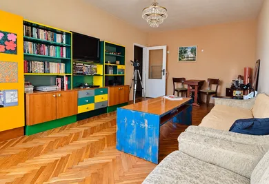 Na predaj 3-izbový byt, 68 m², Vráble, Sídl. Lúky