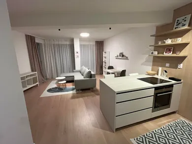 Mieszkania na wynajem, 2-pokojowe, Trenčín · €750