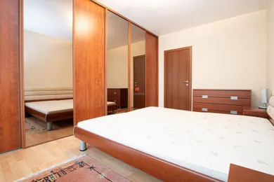 Na prenájom 3-izbový byt, 129 m², Bratislava-Dúbravka, Talichova