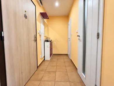 Na predaj 1-izbový byt, 38 m², Košice-Sídlisko Ťahanovce, Viedenská