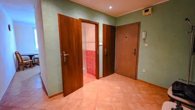 Na predaj 2-izbový byt, 62 m², Levice