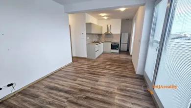 Na prenájom 2-izbový byt, Sereď, Strednočepeňská