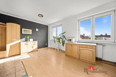 Apartments for sale, 3-room in Bratislava-Ružinov · €299,000