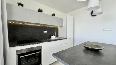 Na prenájom 1-izbový byt, 35 m², Trnava