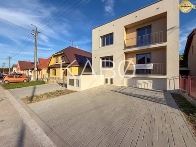 Domy na predaj 4-izbový, Nitra · €349 000