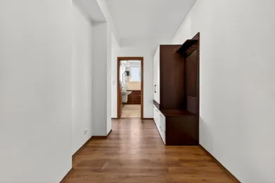 Na predaj 2-izbový byt, 56 m², Stupava, Marcheggská