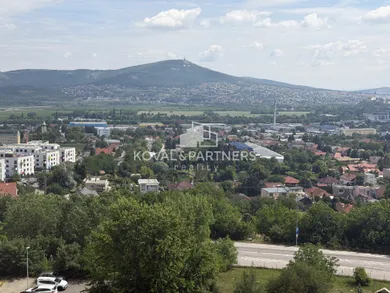 Mieszkania na sprzedaż, 3-pokojowe, Nitra · €174 900
