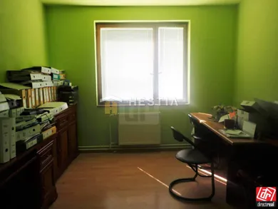 Na prenájom komerčné, 635 m², Senica, Senica / Priemyselná