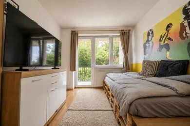 Na predaj 7-izbový dom, 295 m², Hamuliakovo, Dunajská