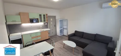 Mieszkania na wynajem, 1-pokojowe, Nové Zámky · €440