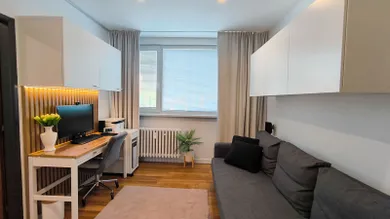 Na predaj 3-izbový byt, 62 m², Nové Zámky, Lécka