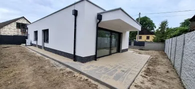 Na predaj 4-izbový dom, 95 m², Soblahov