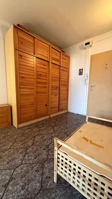 Na predaj 3-izbový byt, 67 m², Levice
