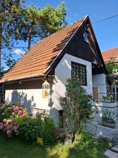 Działki na sprzedaż, Bratislava-Devínska Nová Ves · €174 900