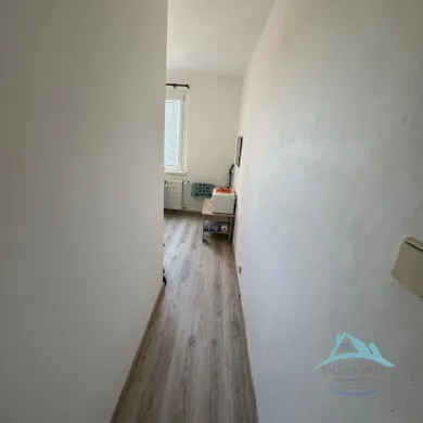 Na predaj 2-izbový byt, 56 m², Šahy, Janka Kráľa