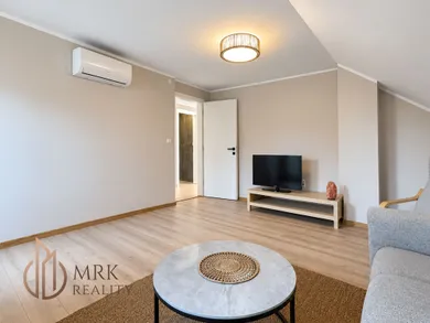 Na prenájom 3-izbový byt, 90 m², Bratislava-Ružinov