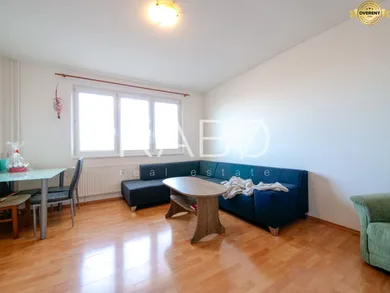 Na predaj 2-izbový byt, 55 m², Hlohovec, Nitrianska