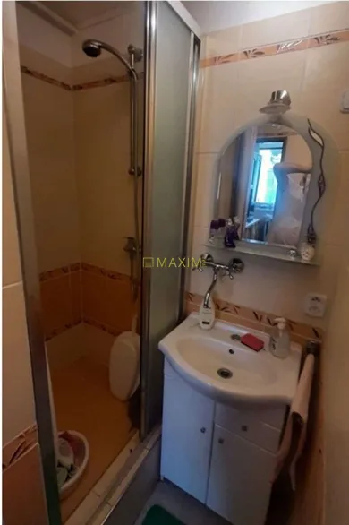 Na predaj dom, 215 m², Bratislava-Lamač, Cesta na Klanec