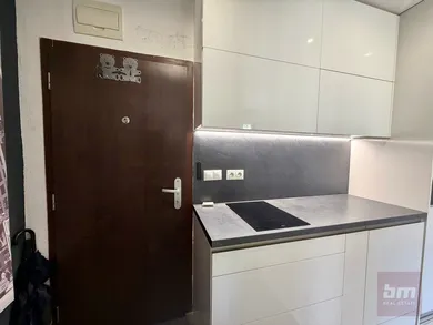 Mieszkania na wynajem, 1-pokojowe, Bratislava-Staré Mesto · €400