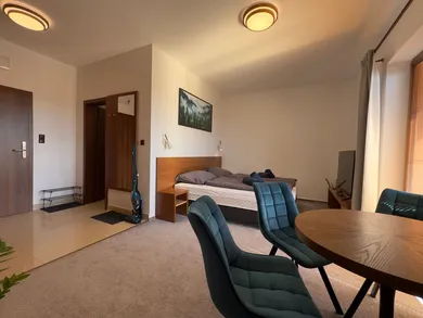 Na predaj 1-izbový byt, 27 m², Veľká Lomnica, Termálna