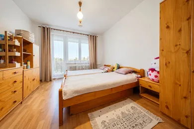 Na predaj 2-izbový byt, 57 m², Nitra, Štúrova