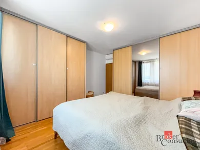 Na prenájom 3-izbový byt, 121 m², Bratislava-Nové Mesto, Vajnorská
