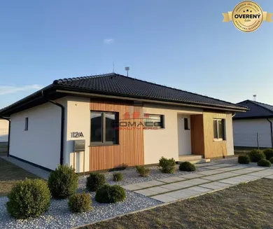 Na predaj 4-izbový dom, 120 m², Piešťany, Vysoká