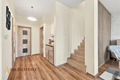 Na predaj 4-izbový dom, 84 m², Trstice