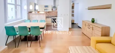 Mieszkania na sprzedaż, 3-pokojowe, Košice-Staré Mesto · €465 000