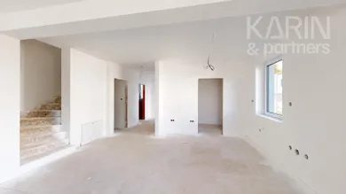 Na predaj 4-izbový dom, 128 m², Zálesie, Jazerná
