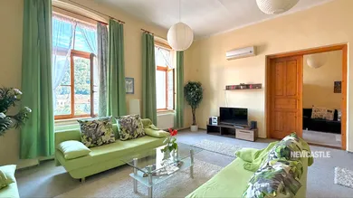 Mieszkania na wynajem, 2-pokojowe, Banská Bystrica · €650