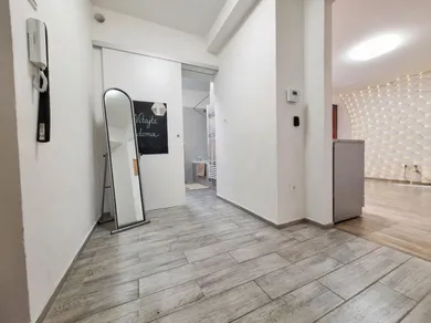 Na predaj 2-izbový byt, 60 m², Bratislava-Ružinov, Miletičova