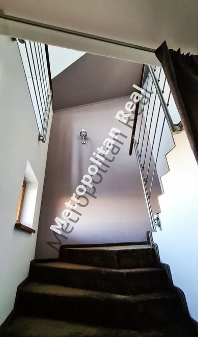 Na predaj dom, 165 m², Rovinka, Orechová